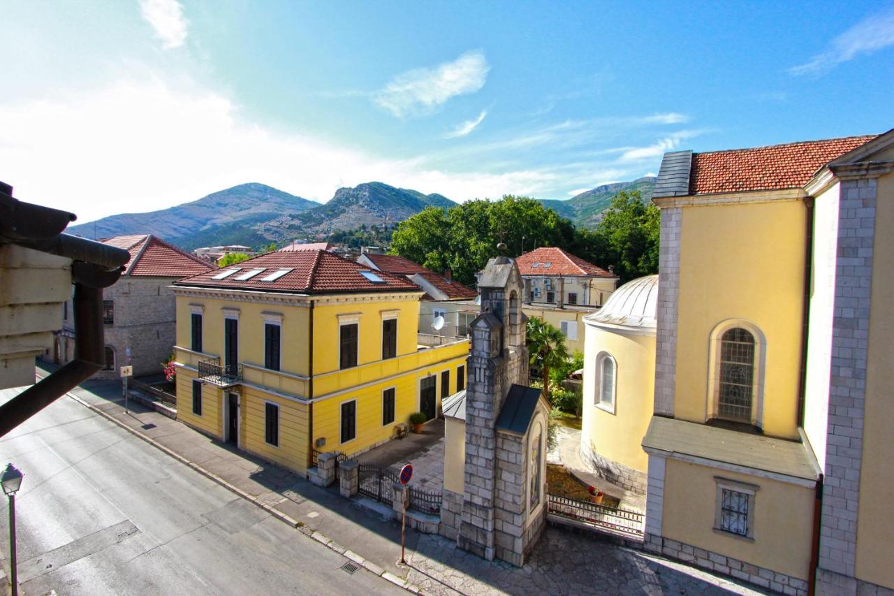 Apartmani Poeta Trebinje Exterior foto